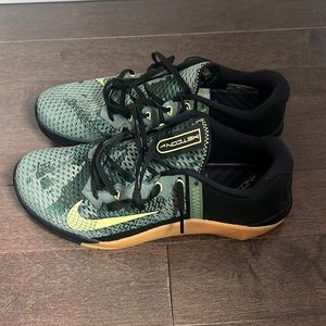 Men’s Nike Metcon 6 camo size 10